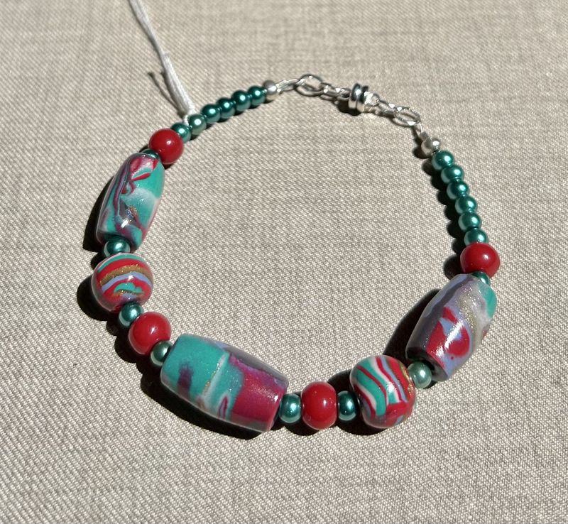 Most Bracelet Polymer Clay Bead Red/Blue