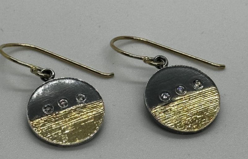 Keleher Earring Black and Gold Yin/Yang