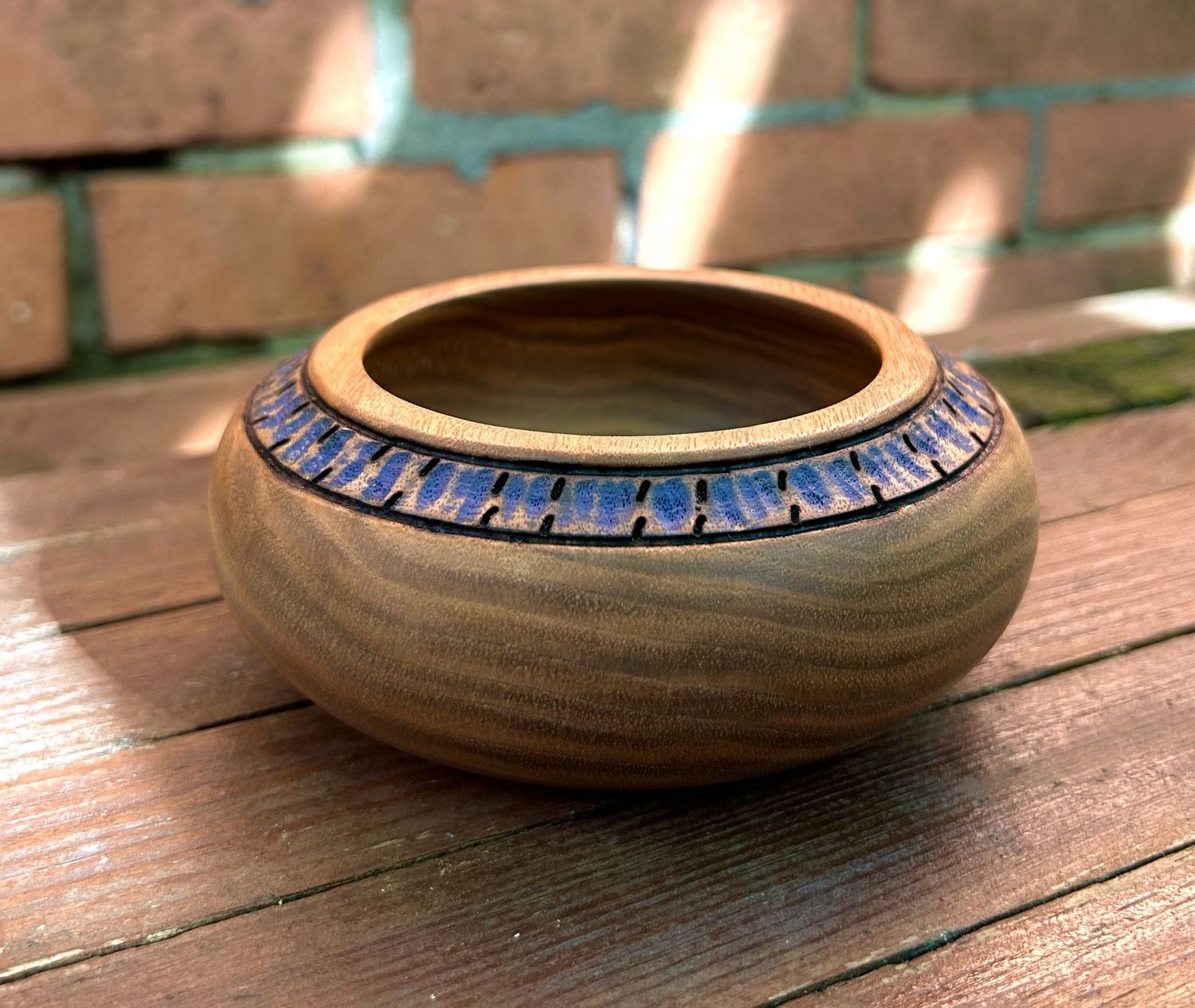 Blankenberg Small Bowl Butternut Blue Rim