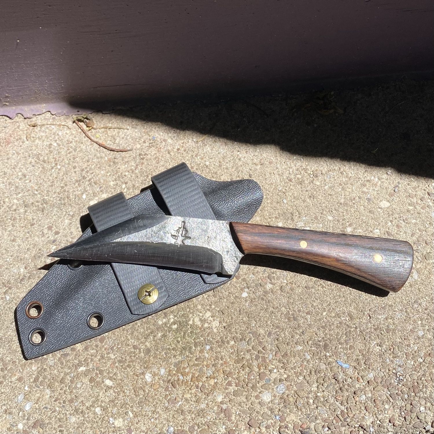 Spangler 6&quot; Belt Knife - Red Oak 1