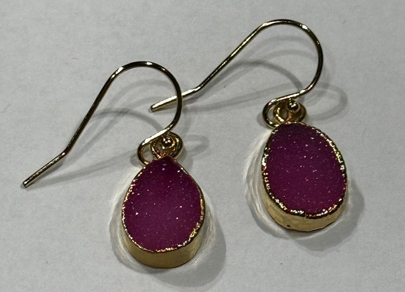 Trueworthy Earrings Small Rose Teardrops