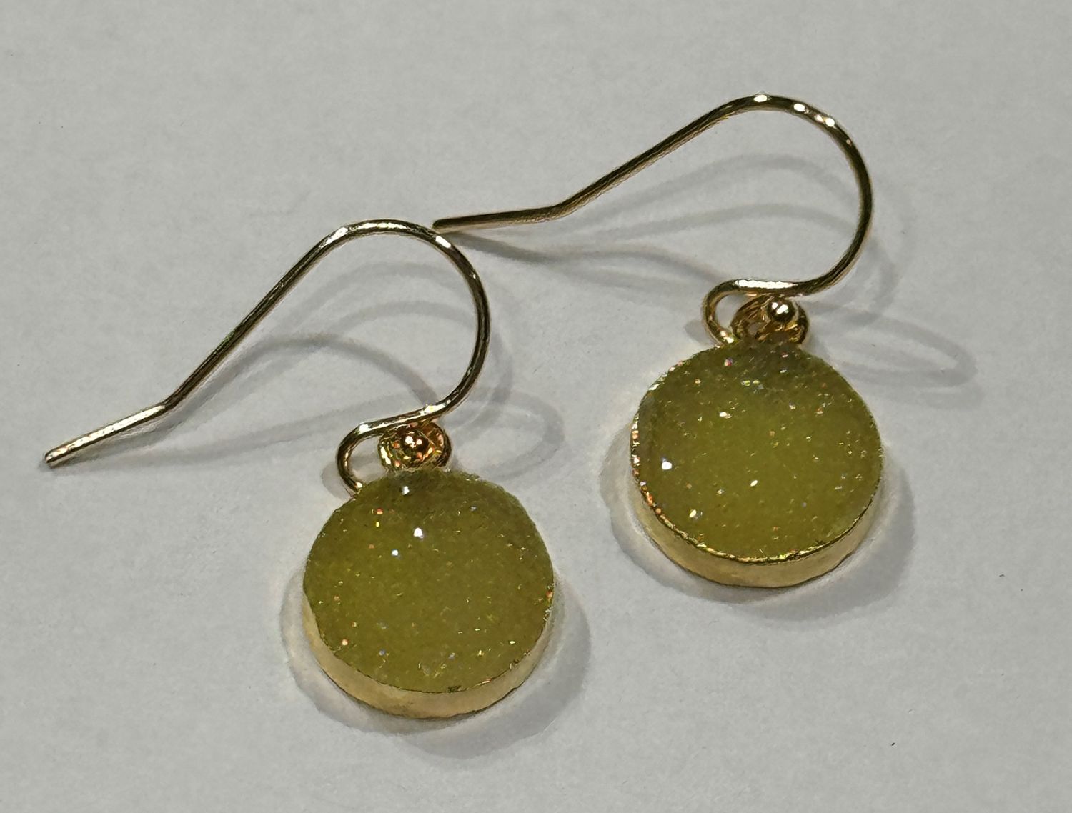 Trueworthy Earrings Small Round Yellow Druzys