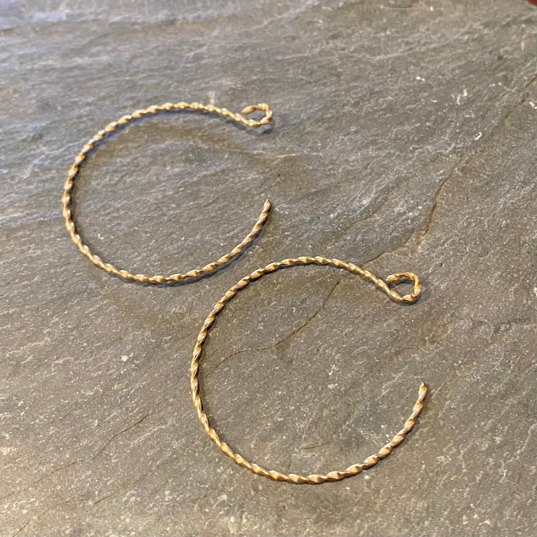 NYE Backwards Loop Twist Large Gold Fill