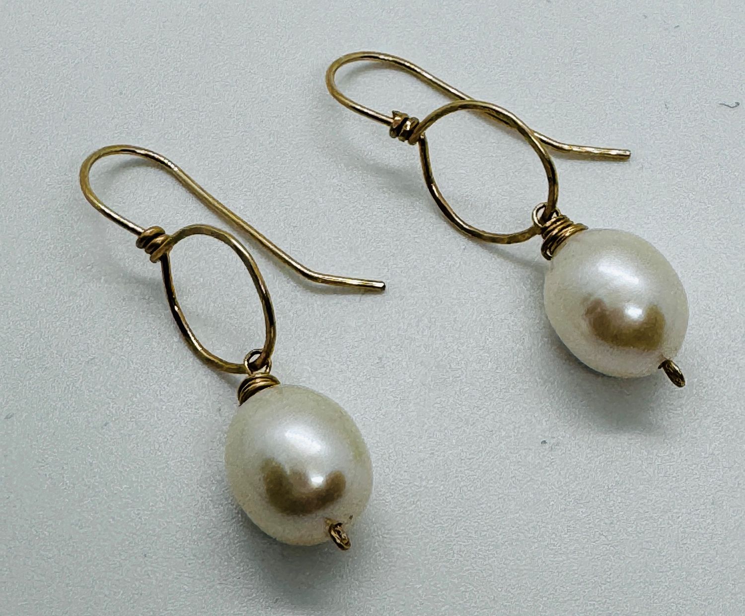 Robb Earrings Pearl on Gold Filled Hoop