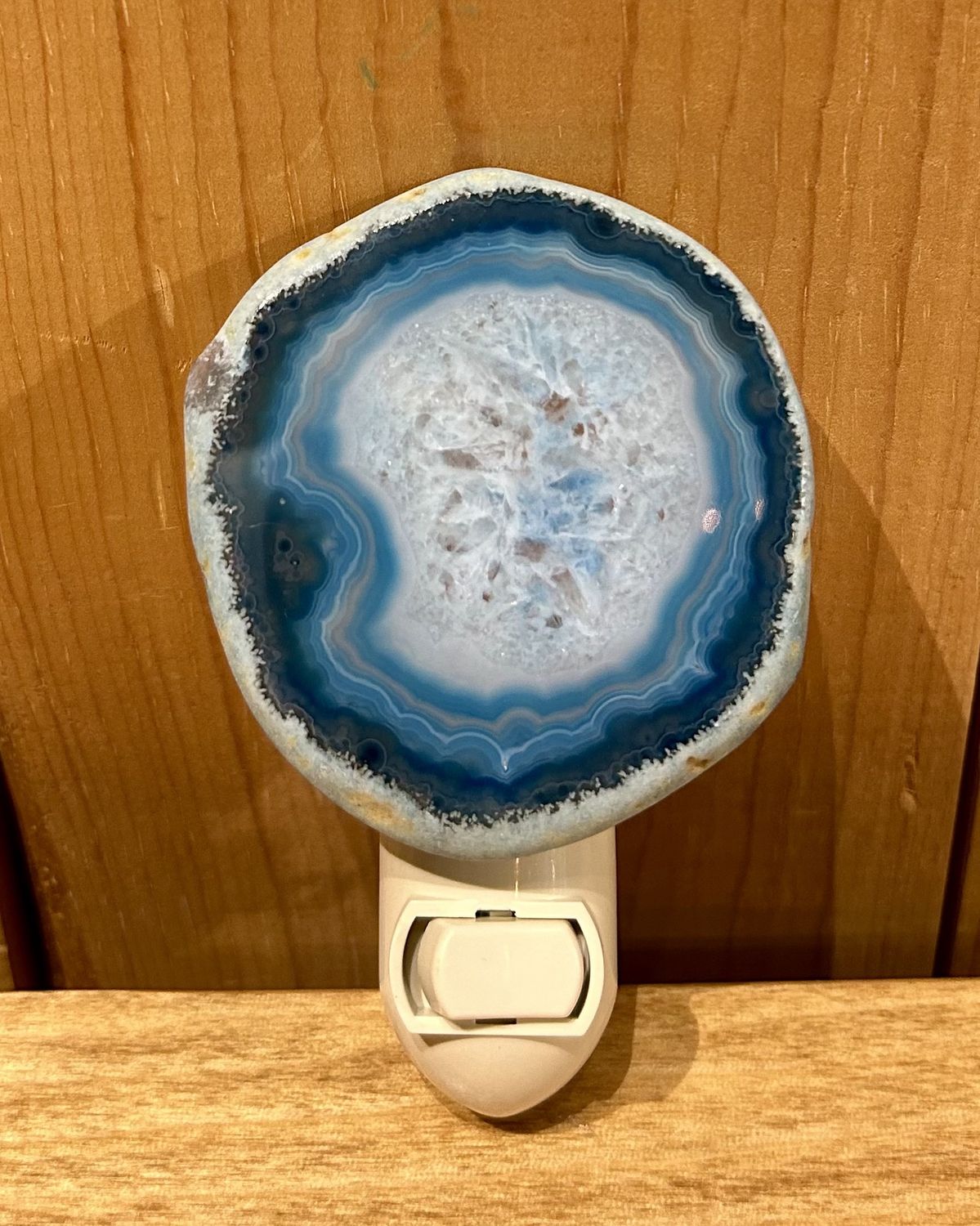 Stonewicks Small Light Blue Agate Night Light