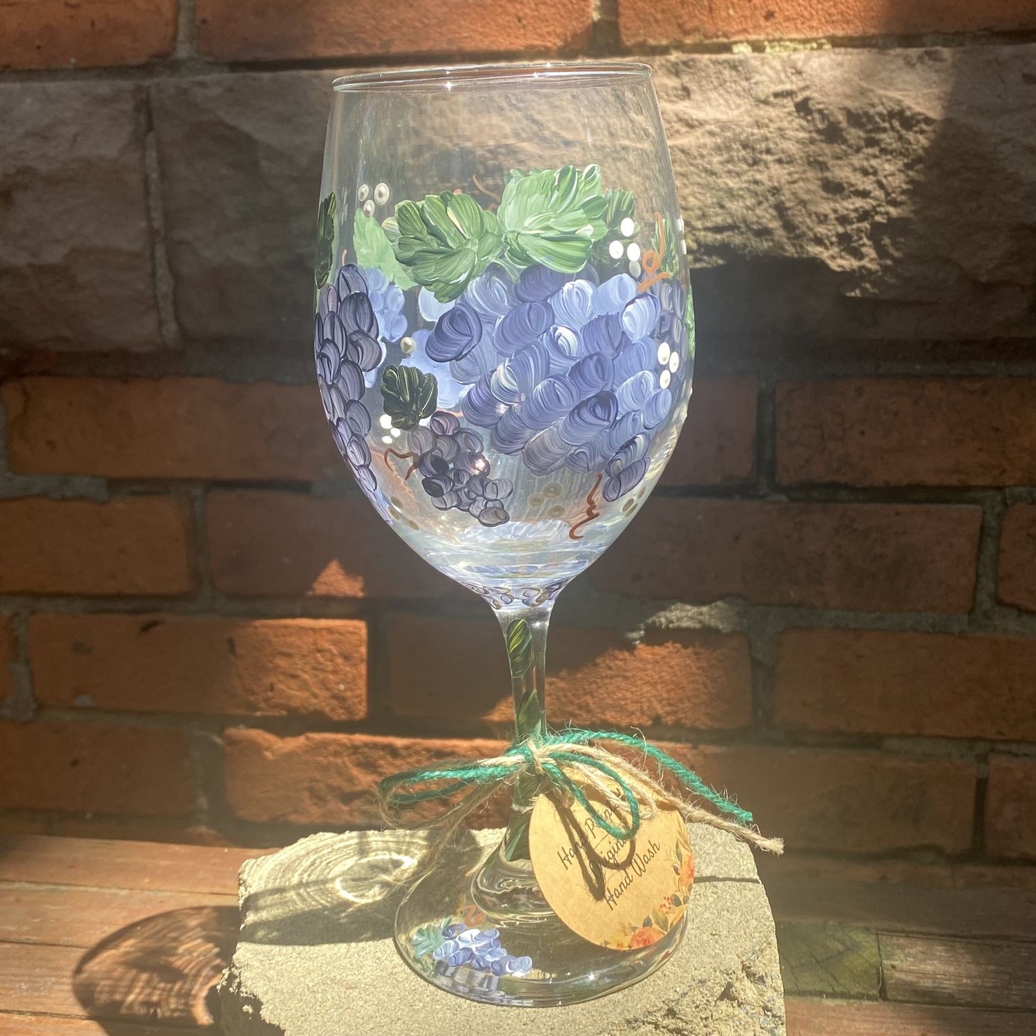 Snyder Hand Painted Wine Glass Large Grape Clusters Dk Blue