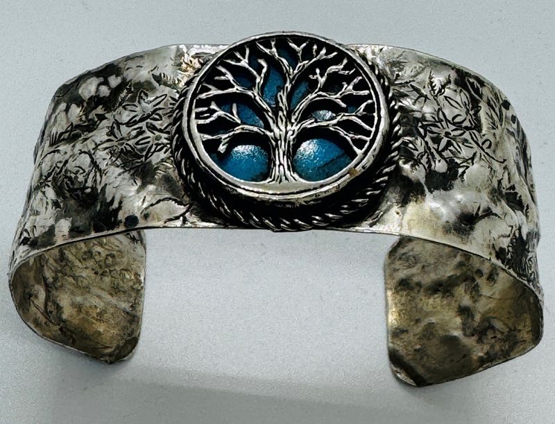 Stendardo Cuff Tree Of Life Over Turquoise