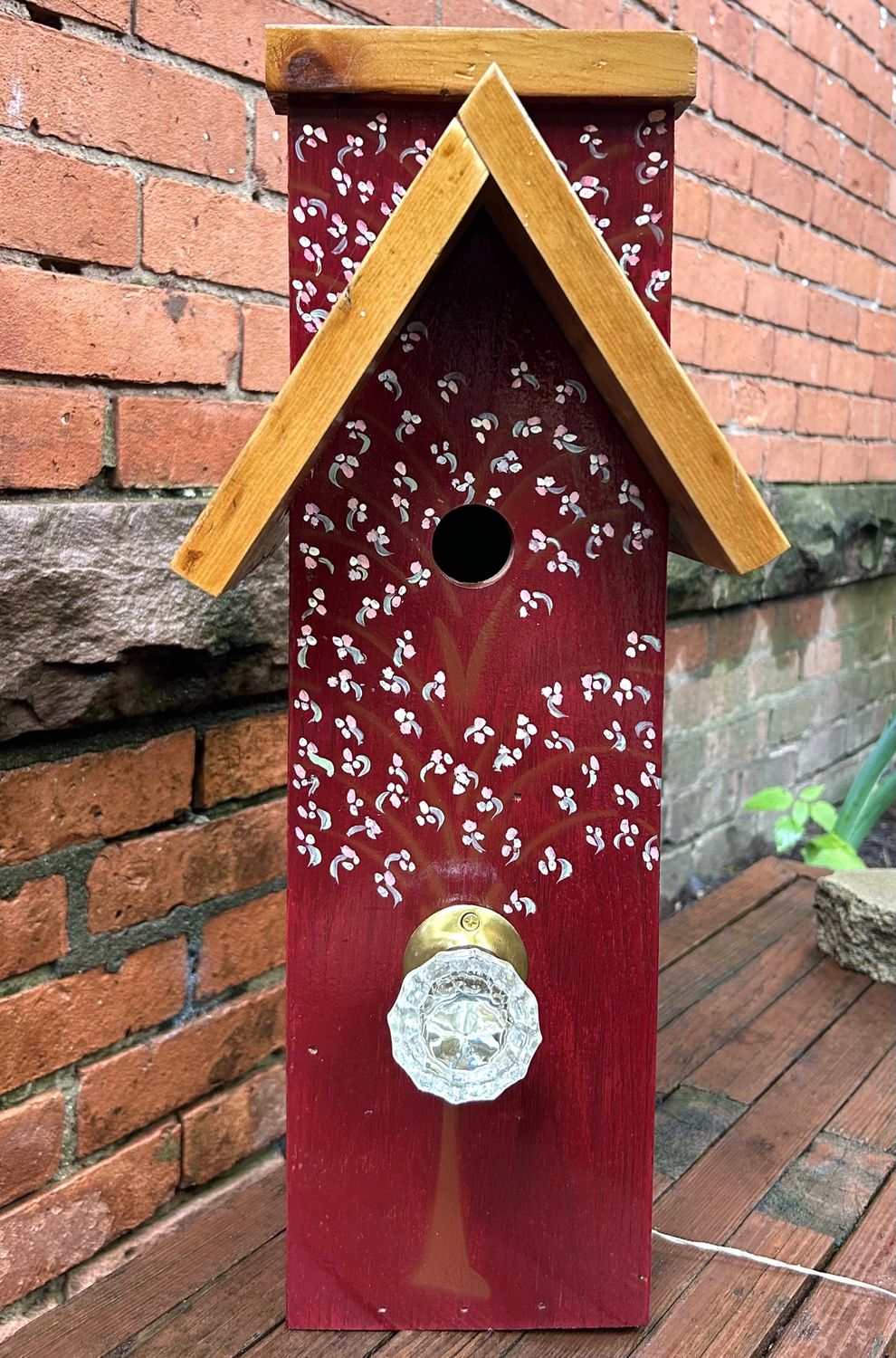 Rivers Birdhouse Burgundy Willow