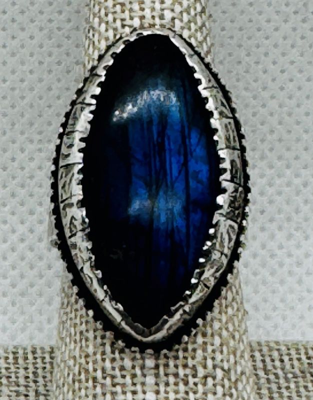 Stendardo Ring Labradorite
