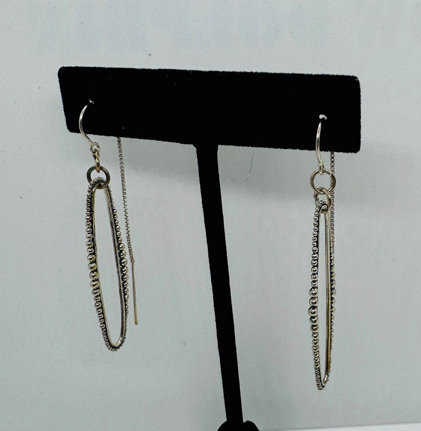 Tessler Earrings Granulated Oval Threaders