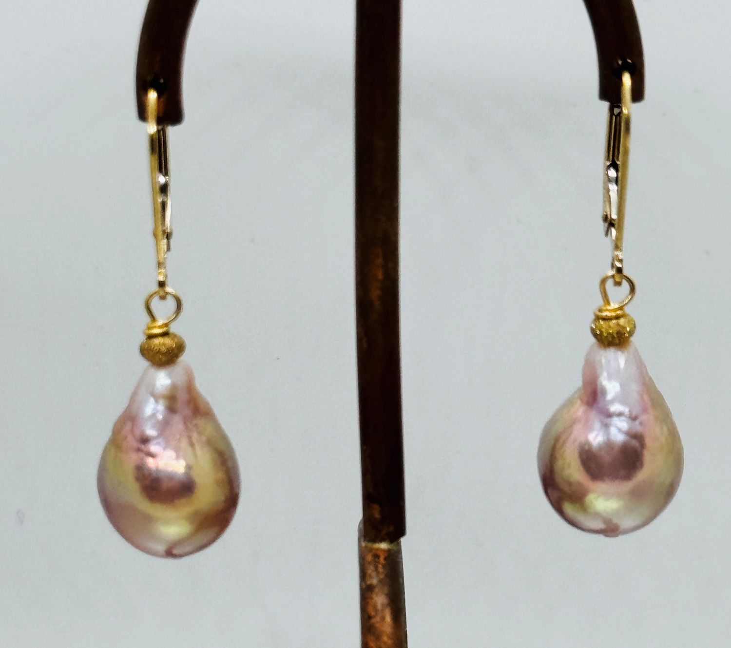 Rob Earring Pink Fresh Water Pearl