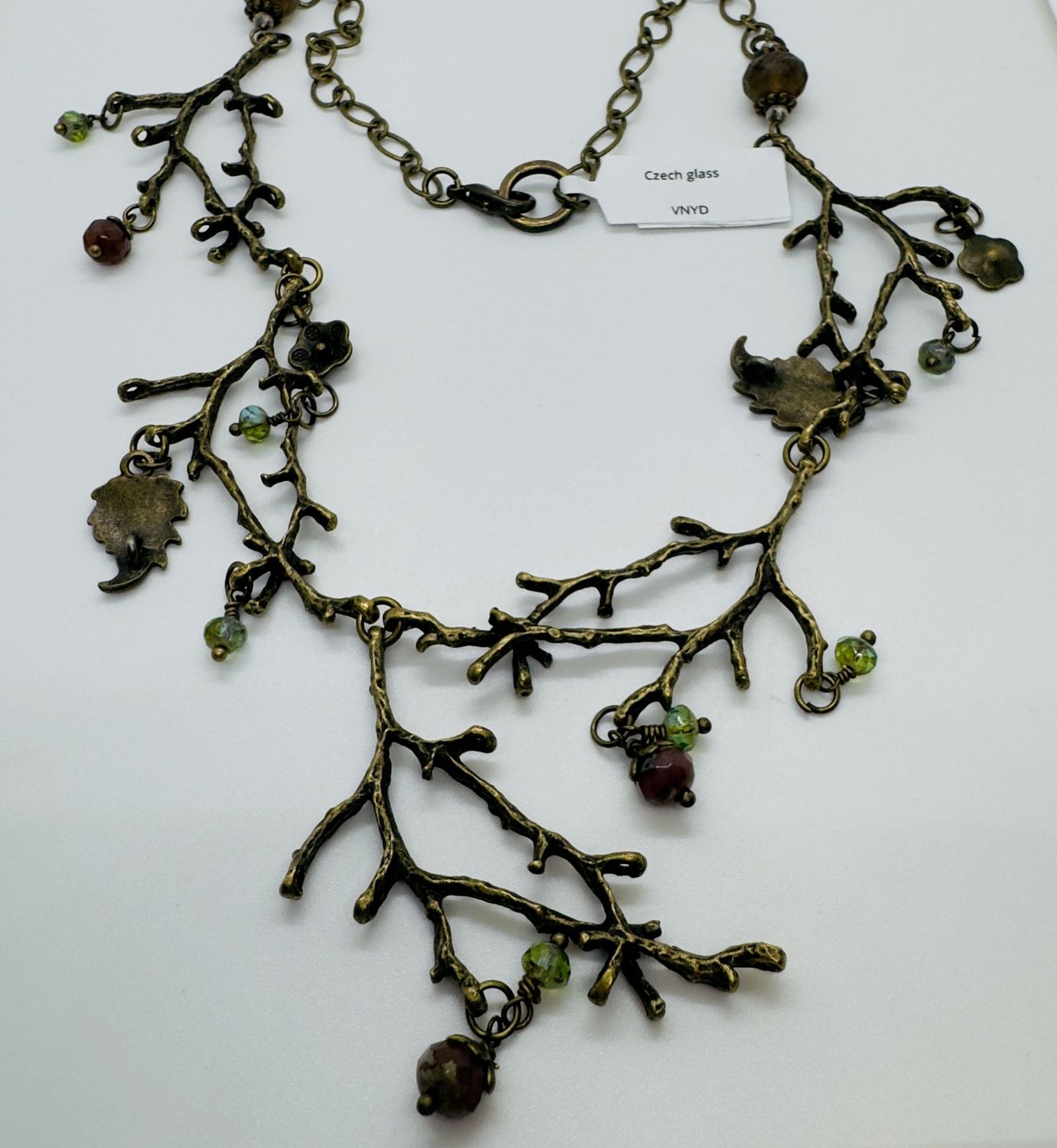 Garnish Necklace Brass Vineyard