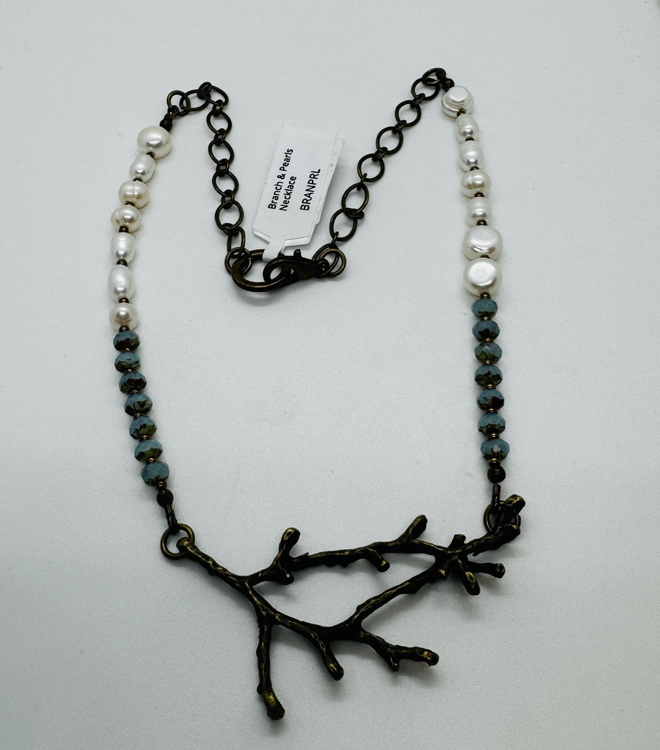 Garnish Necklace Branch and Pearls