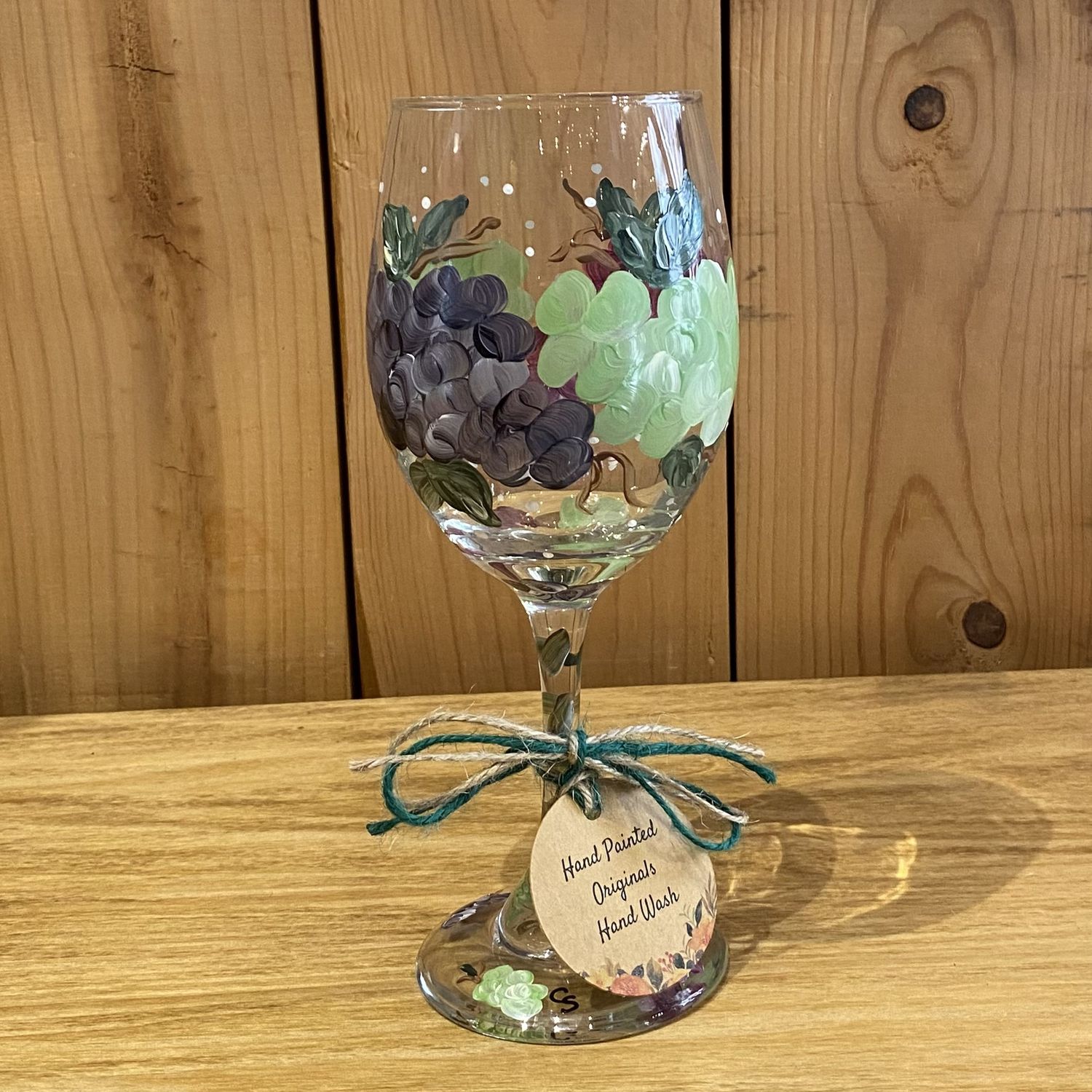 Snyder Hand Painted Wine Glass Circle of Grapes Burgandy/Dk Blue