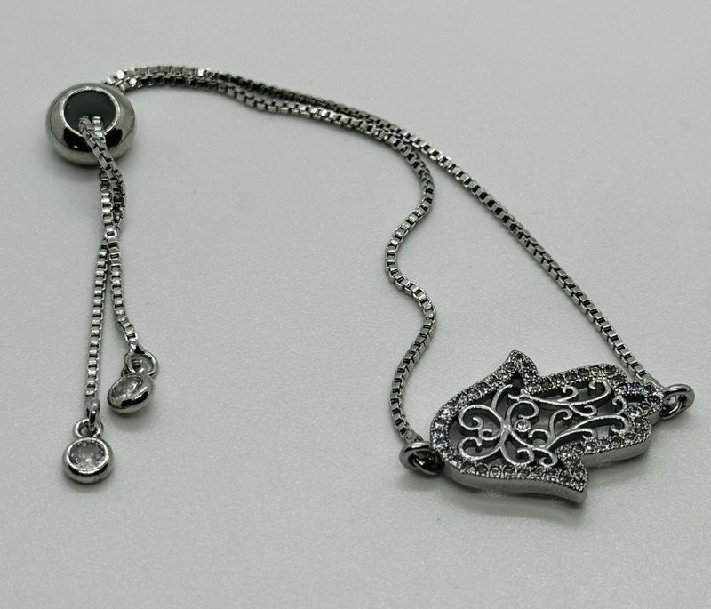 Kalli Braclet Hamsa Silvertone