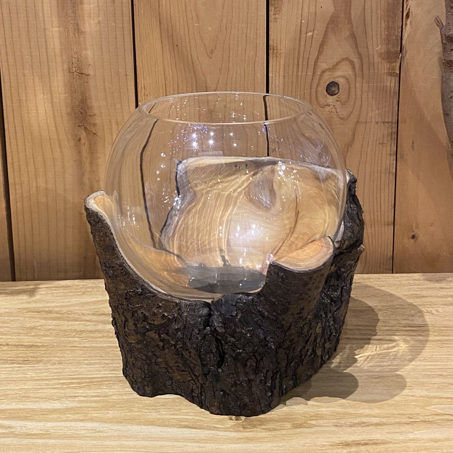 On The Edge Cherry Glass Bowl Stand