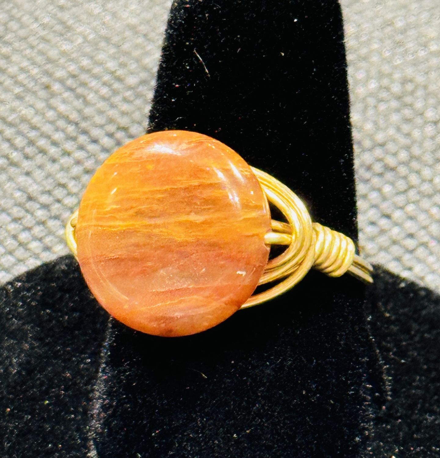 Coller RIng Round Amber