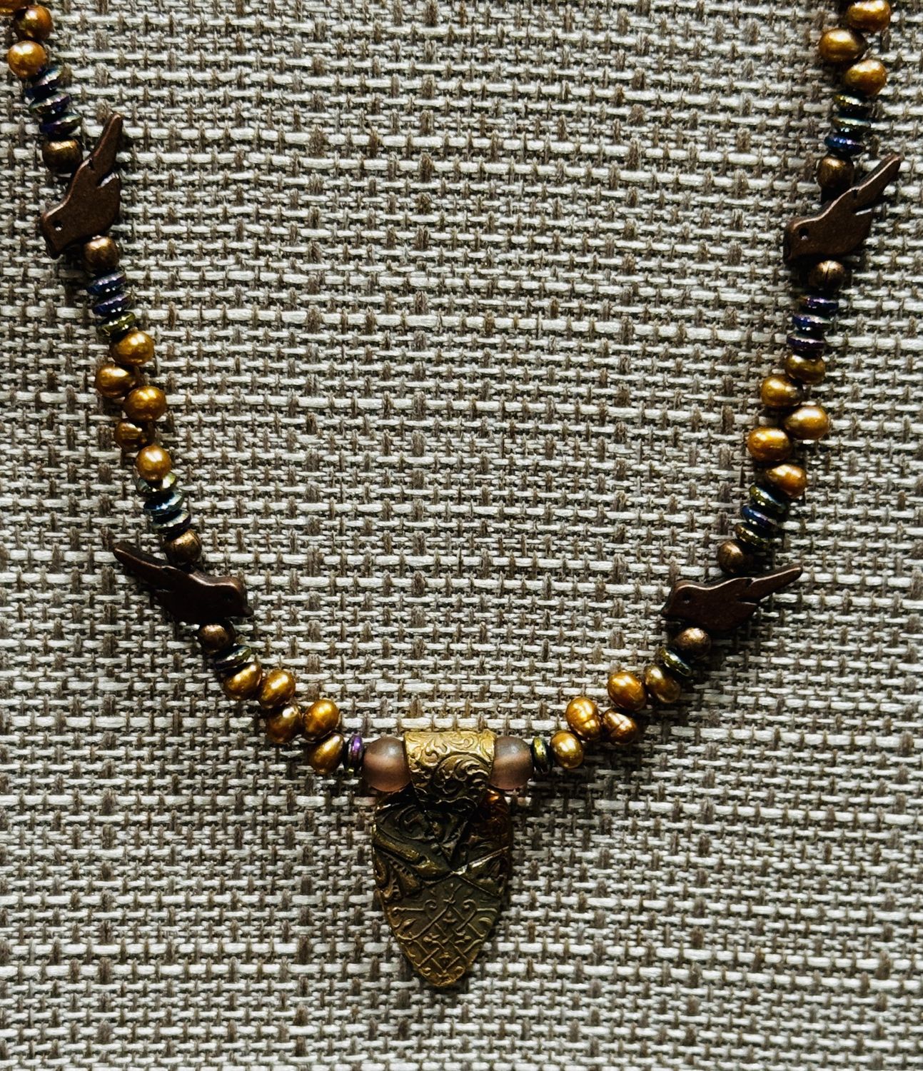 Coller Necklace Bronze Birds with bronze Pearls
