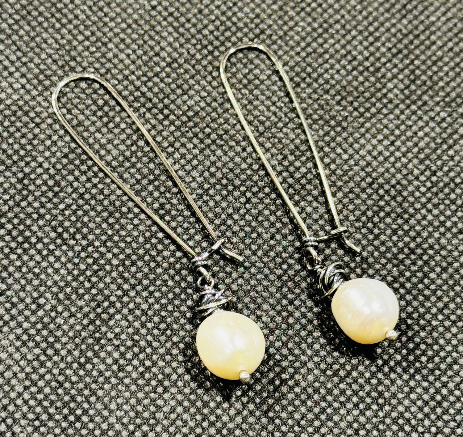 Littoral Earring Long Threader w/Baroque Pearl and Chaos Bead Crown