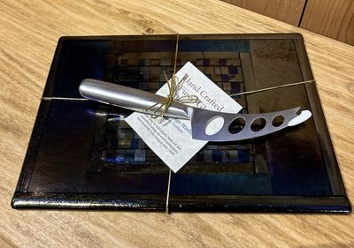 Verre Visage Fused Glass Cheese Tray with Knife