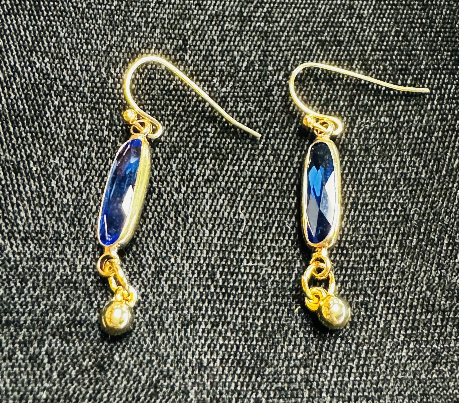 Very Visser Earring Blue Glass Dangle
