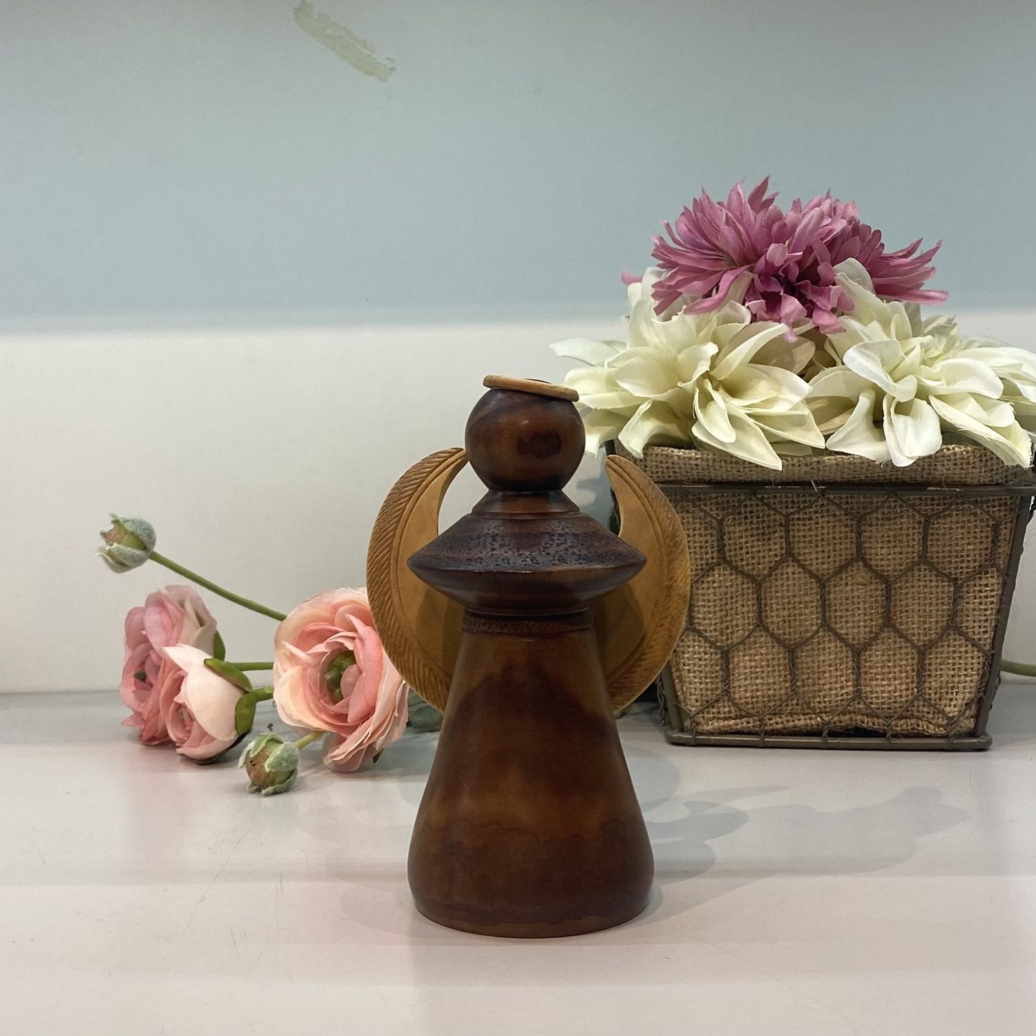 Russell Walnut/Maple Angel