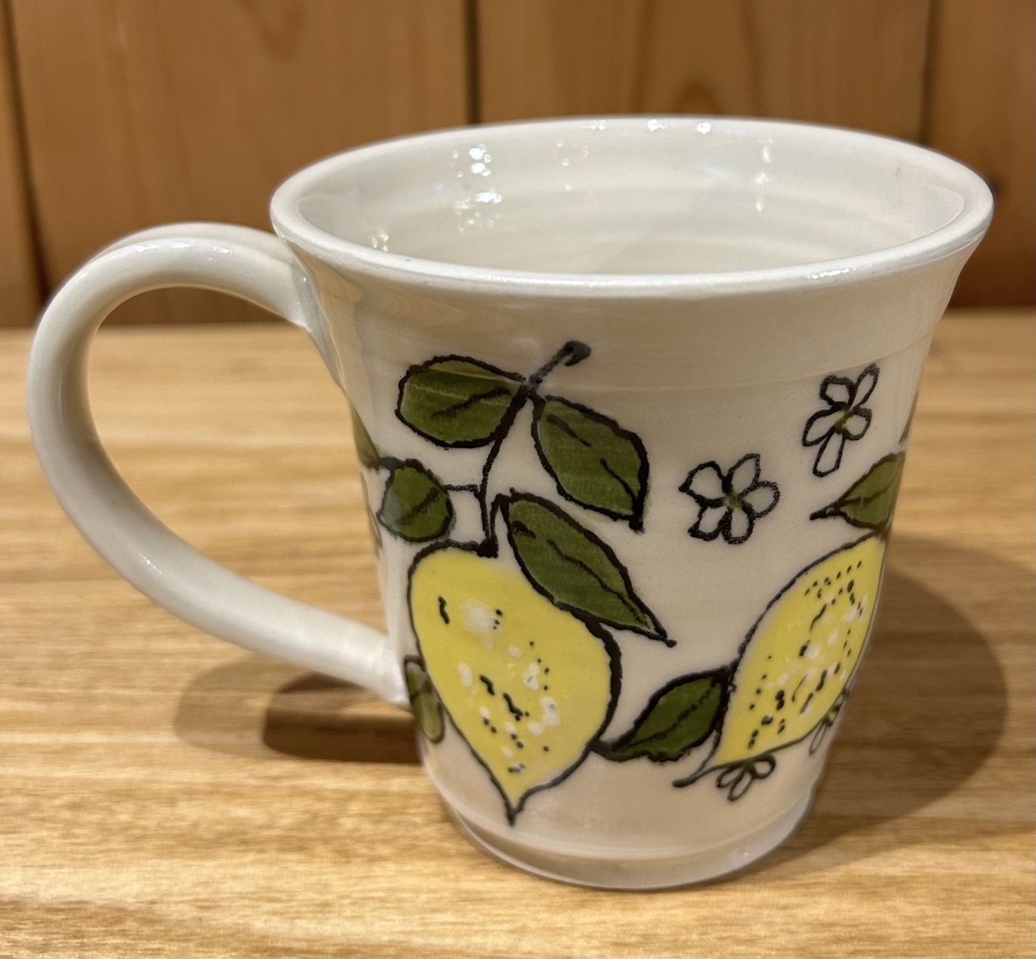 Johnson Carved Mug Lemons