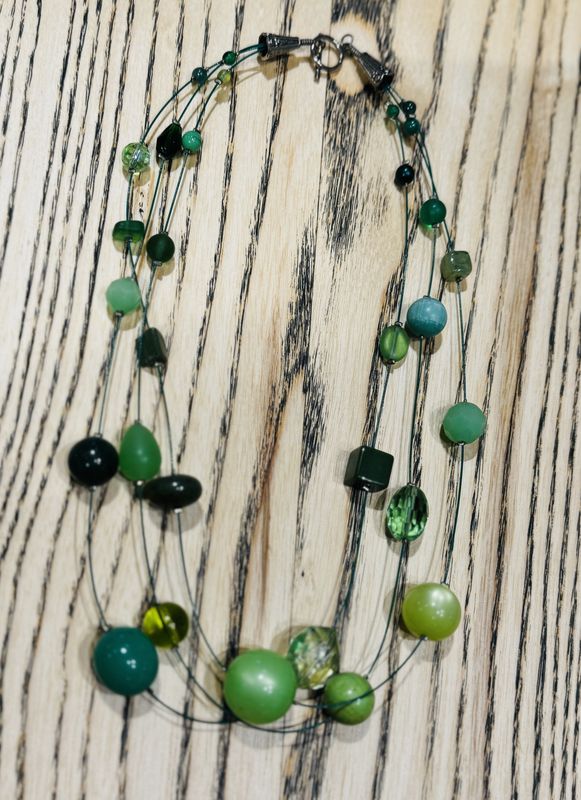 Demitre Necklace 3 Strand Lucite Green