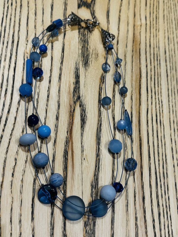 Demitre Necklace 3 Strand Lucite Blue