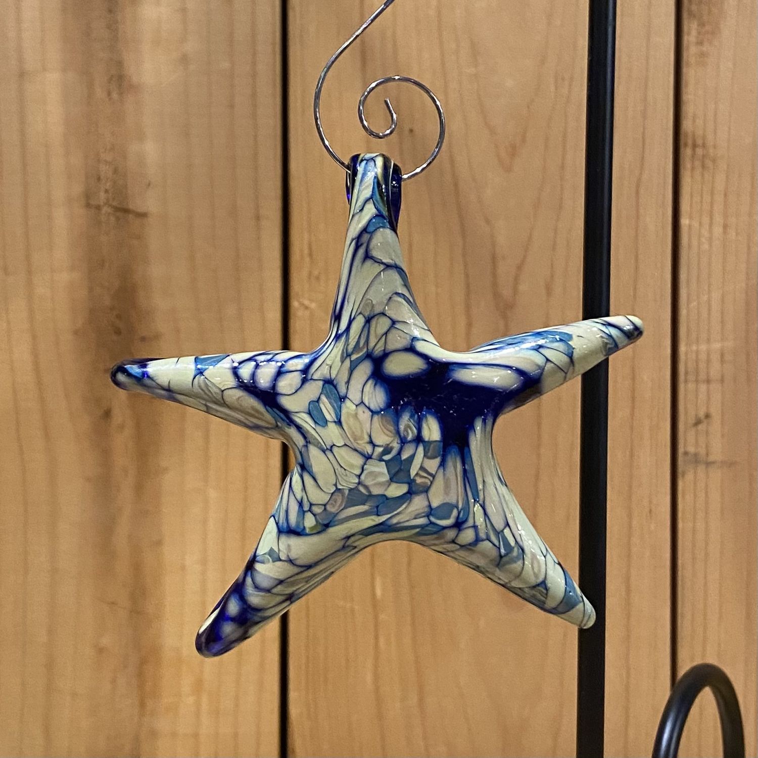Shir Ornament Tan/Blue Starfish