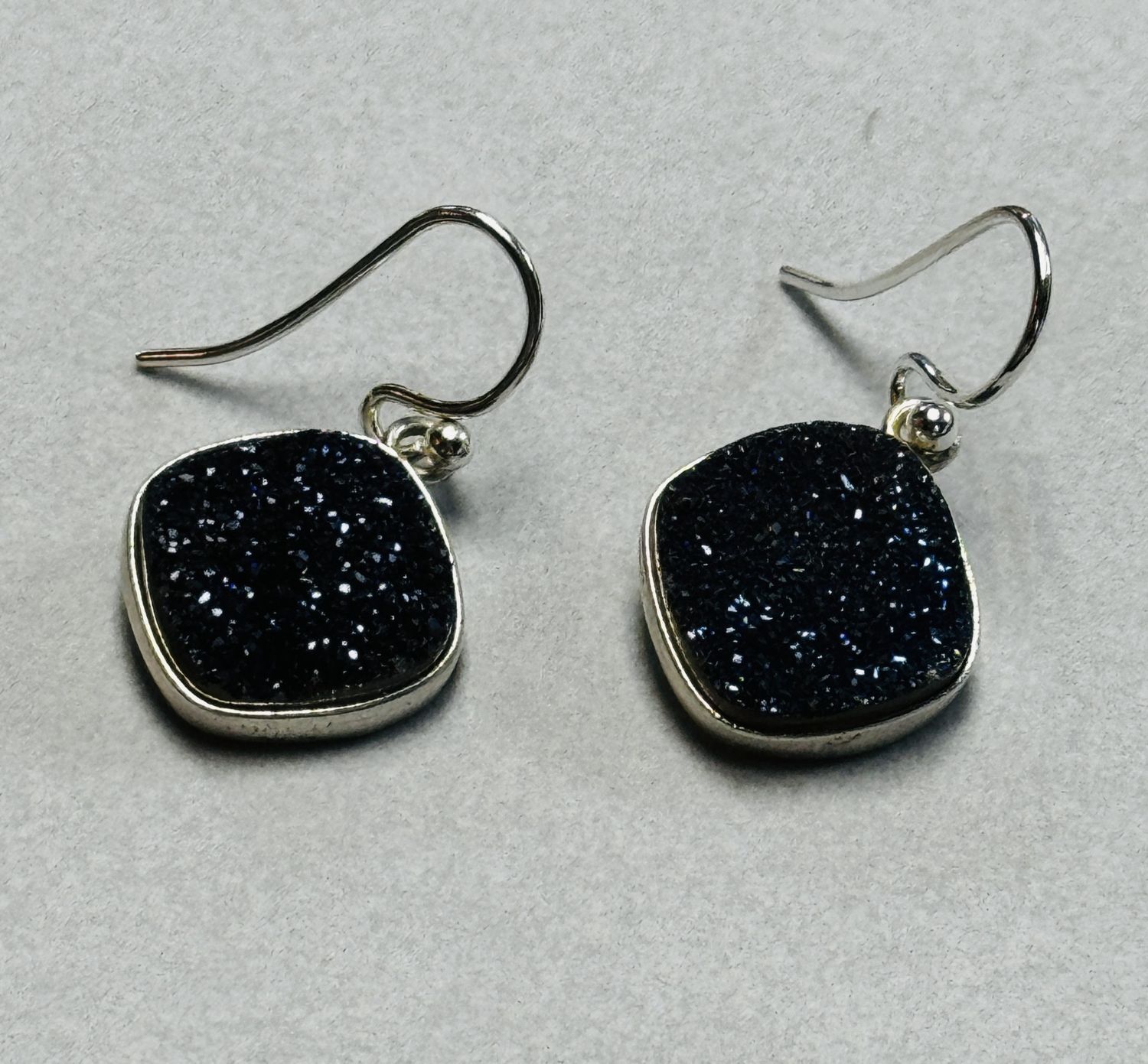 Trueworthy Earrings Large Square Naby Druzy