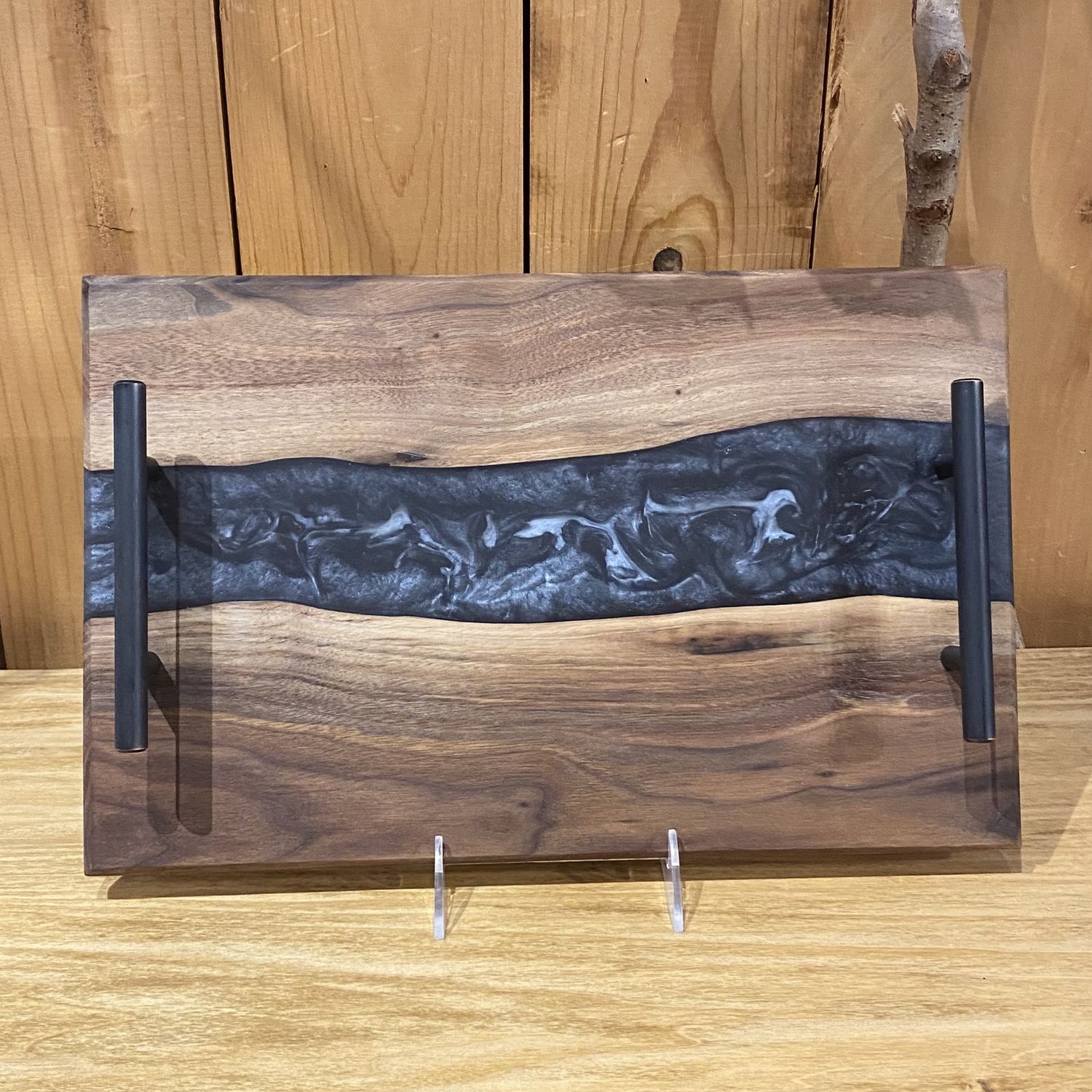 GM Charcuterie Board Walnut w/Black  nd White Stripe