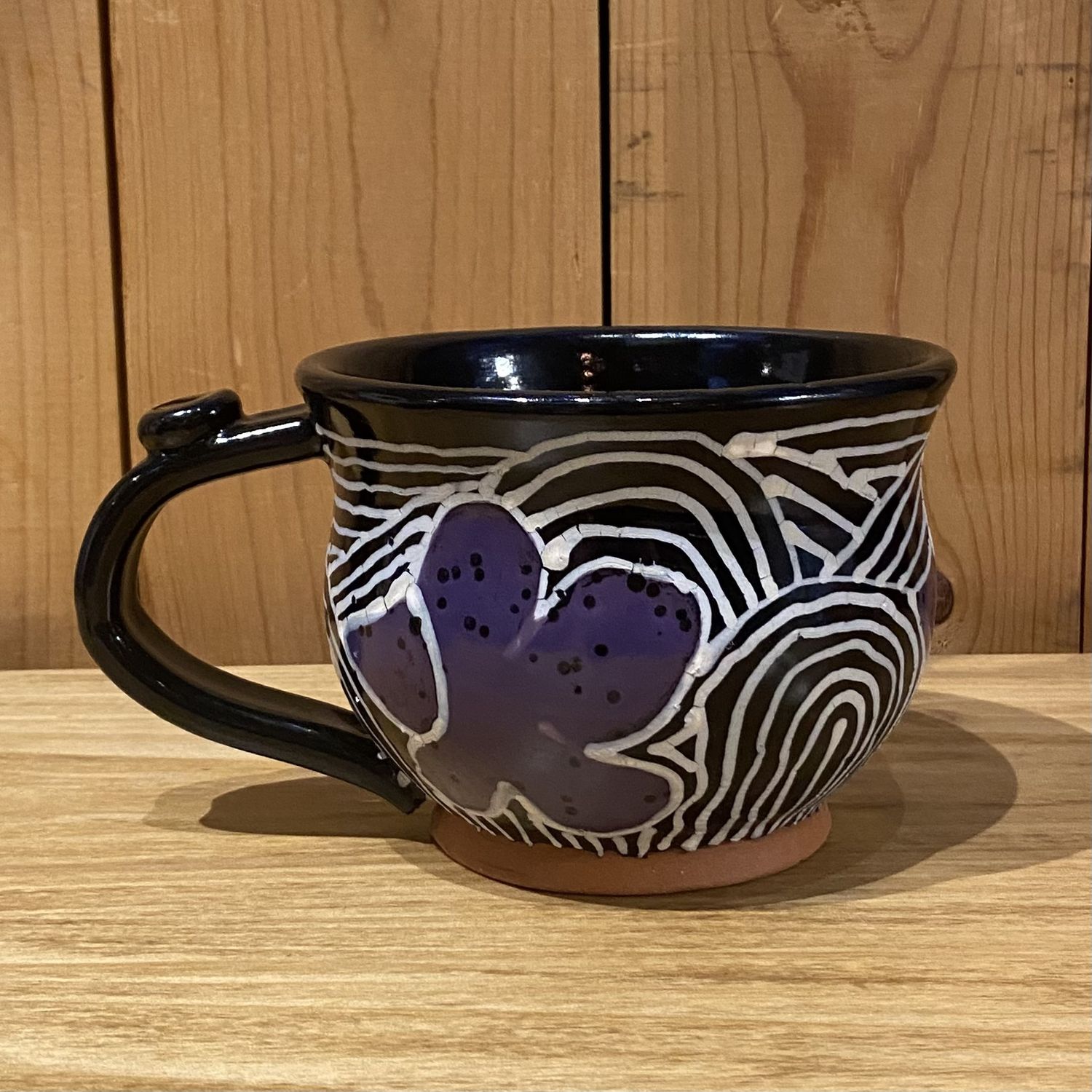 Okechukwu Mug Black Ankra White/Purple Large