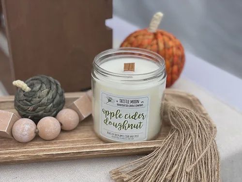 A Thistle Moon &#39;Apple Cider Doughnut&#39;- 16 oz