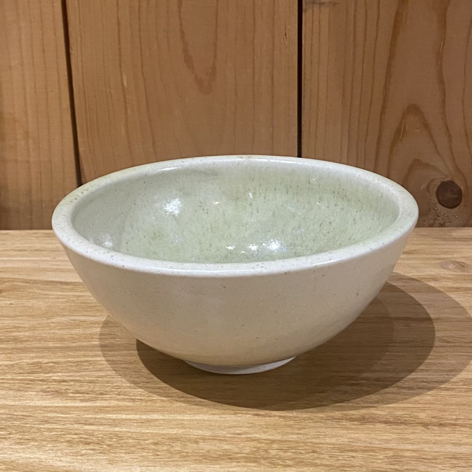 Hartman Little Bigger Bowl Junco W/Green