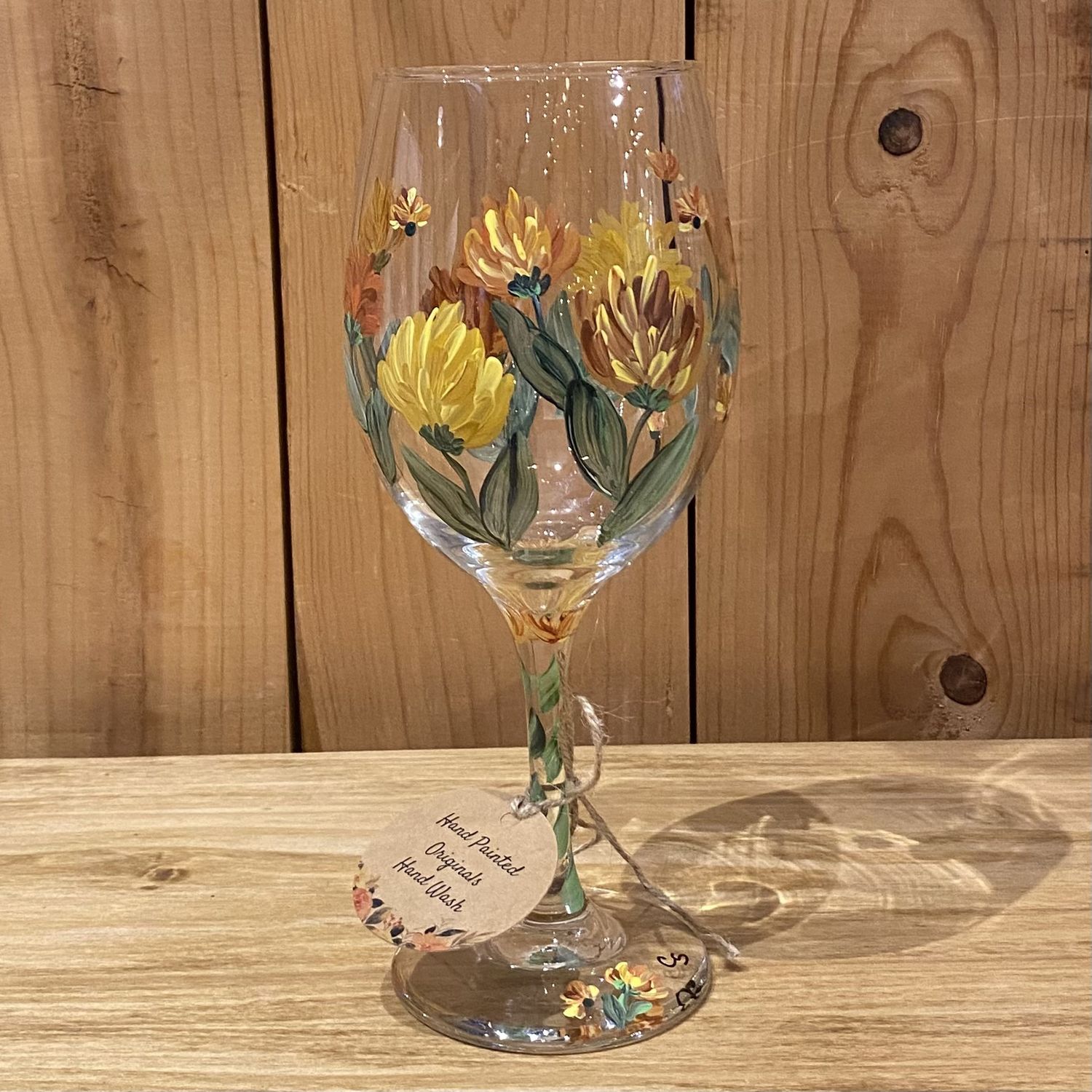Snyder Hand Painted 20 oz Wine Glass Fall Mums