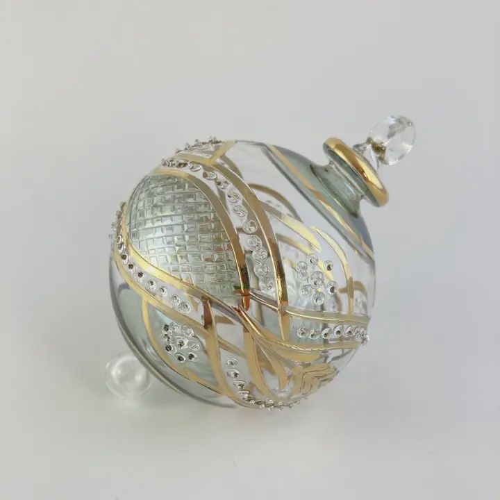 Dandarah Ornament Hand Blown Green Garland
