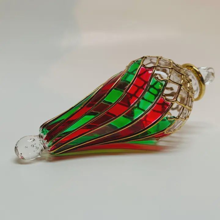 Dandarah Blown Glass Ornament - Swirl Green &amp; Red