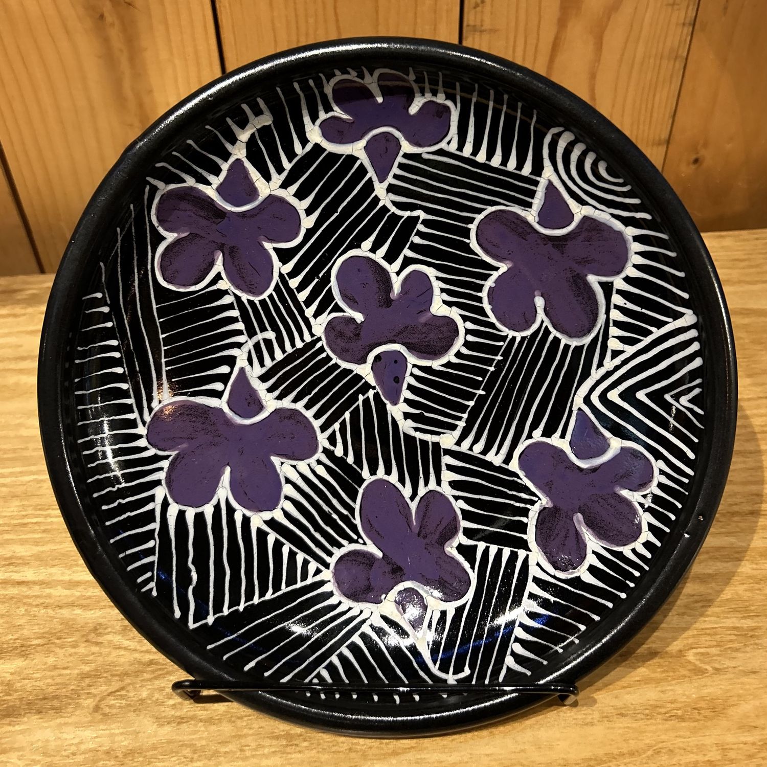 Okechukwu Platter Black w/ Purple Leaves White Lines