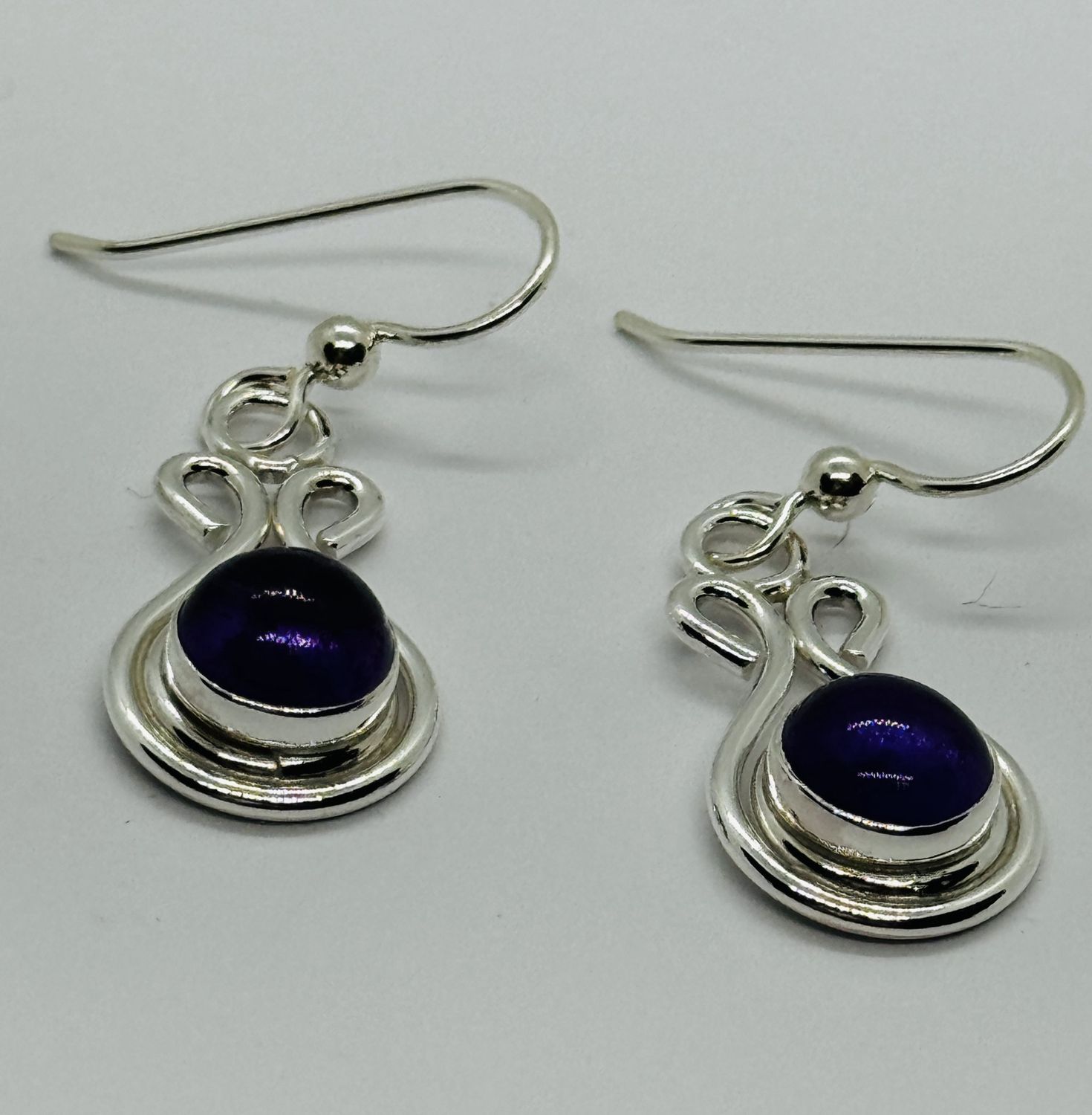 Reflections In Silver Earring Amethyst