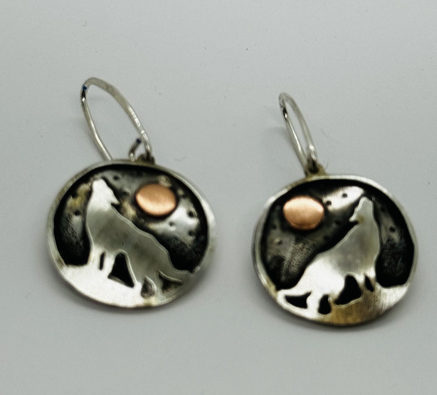 Gonzales Earring Wolf Howling at the Moon