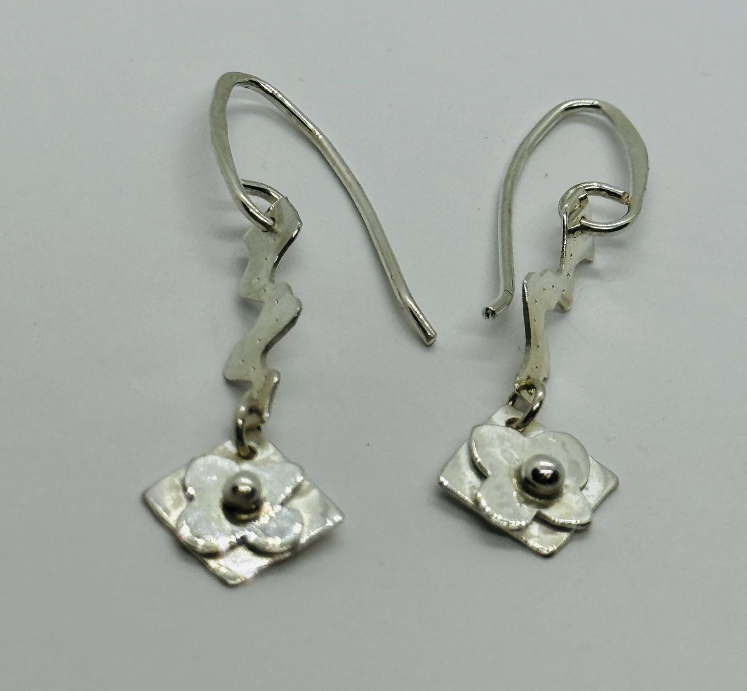 Gonzales Earrings Dangle Flower on Square