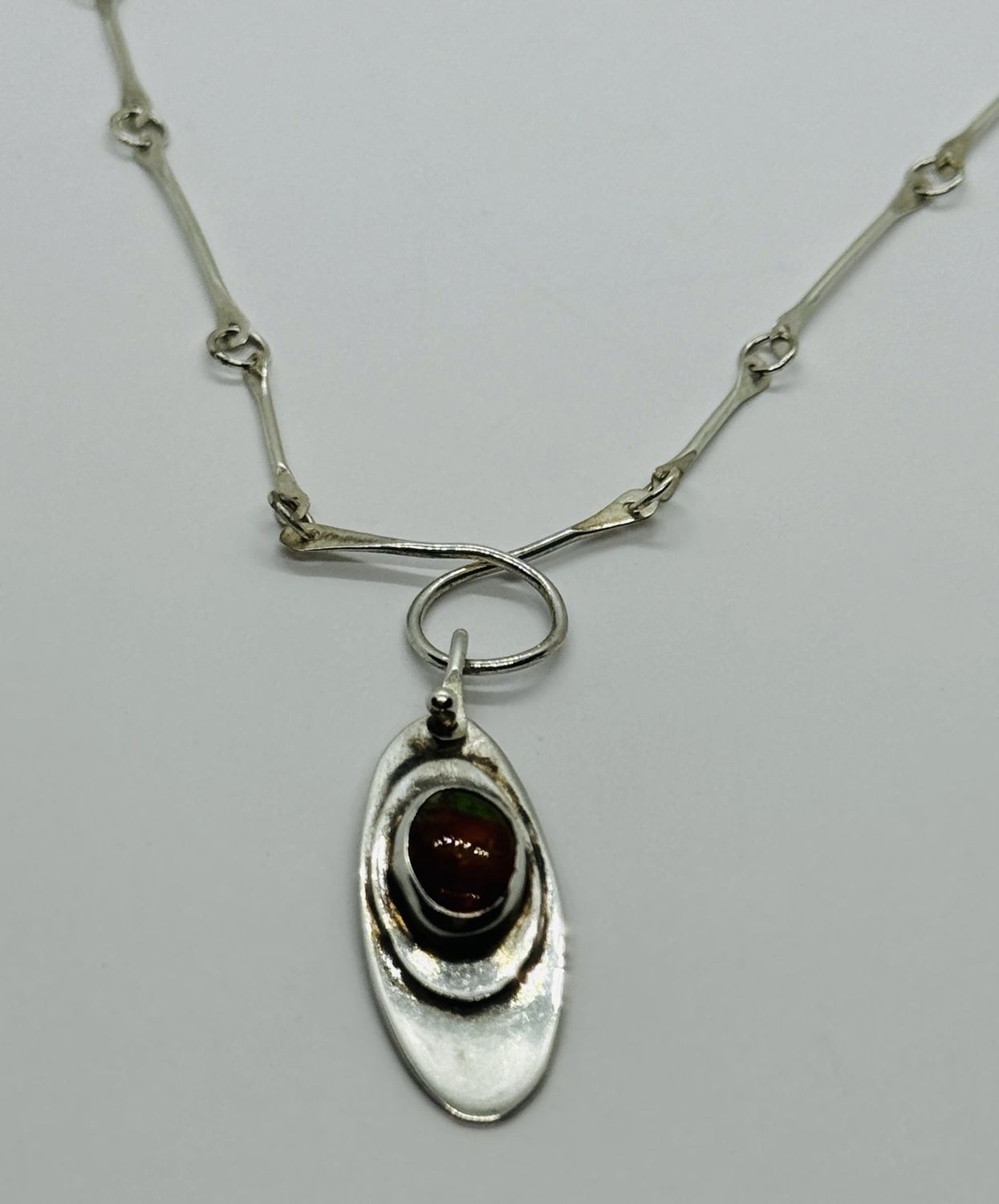 Gonzales Necklace Orange Labradorite Oval