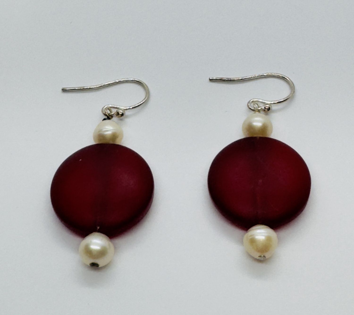 Trueworthy Earrings Round Red Glass and Pearl