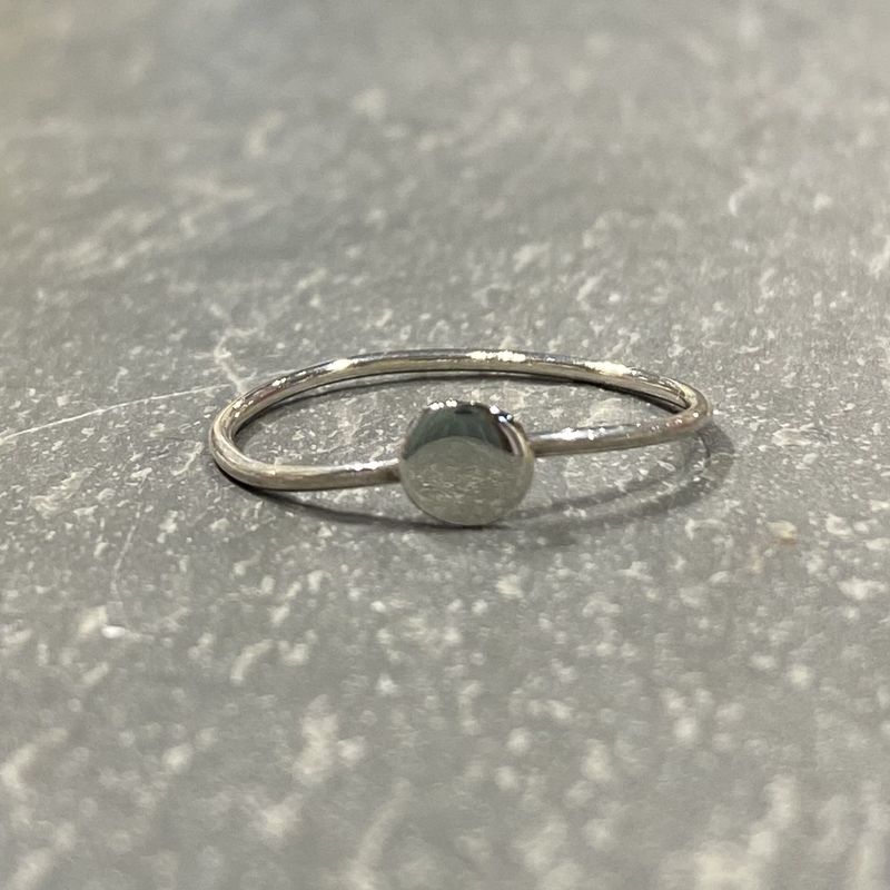 Tessler Ring Single Flat Dot