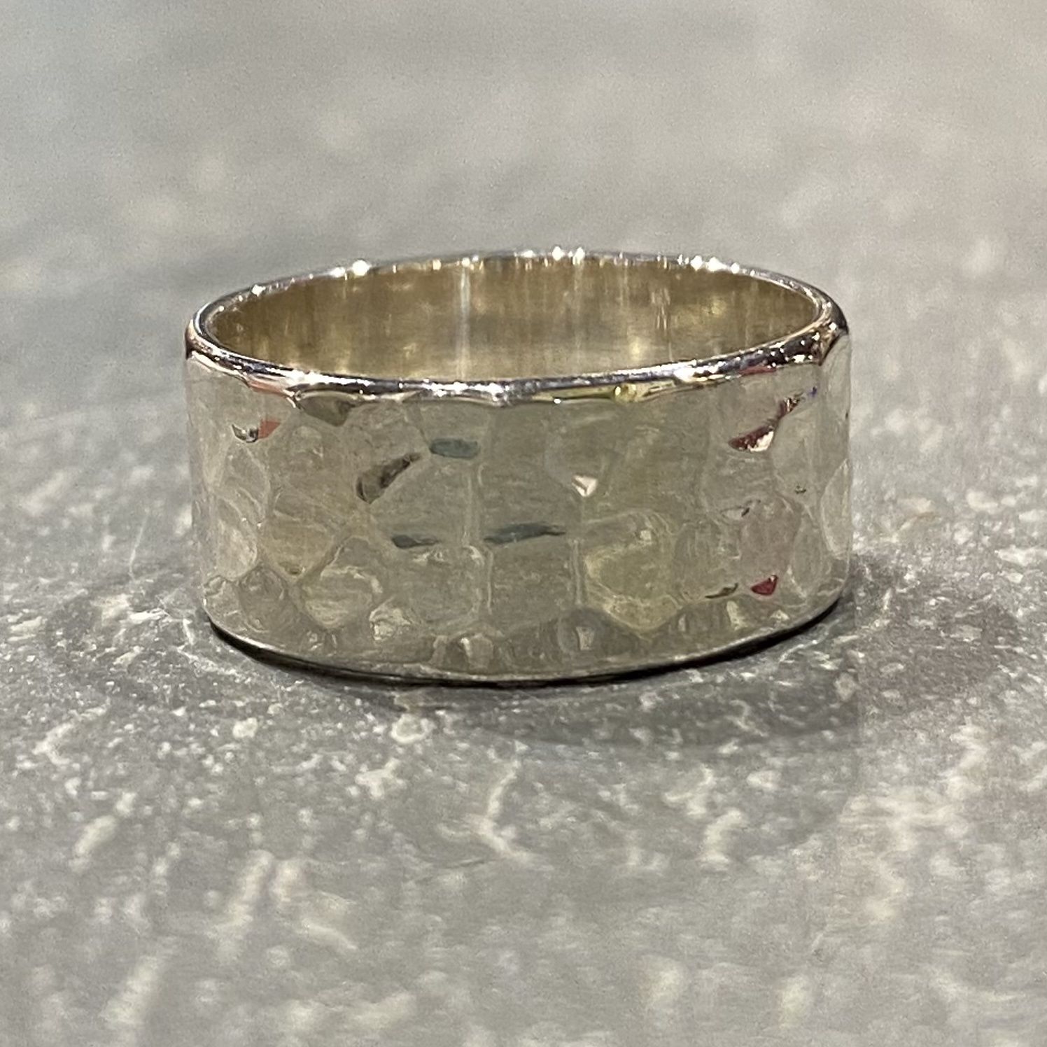 Tessler Ring Medium Width Hammered Finish, Size: 6