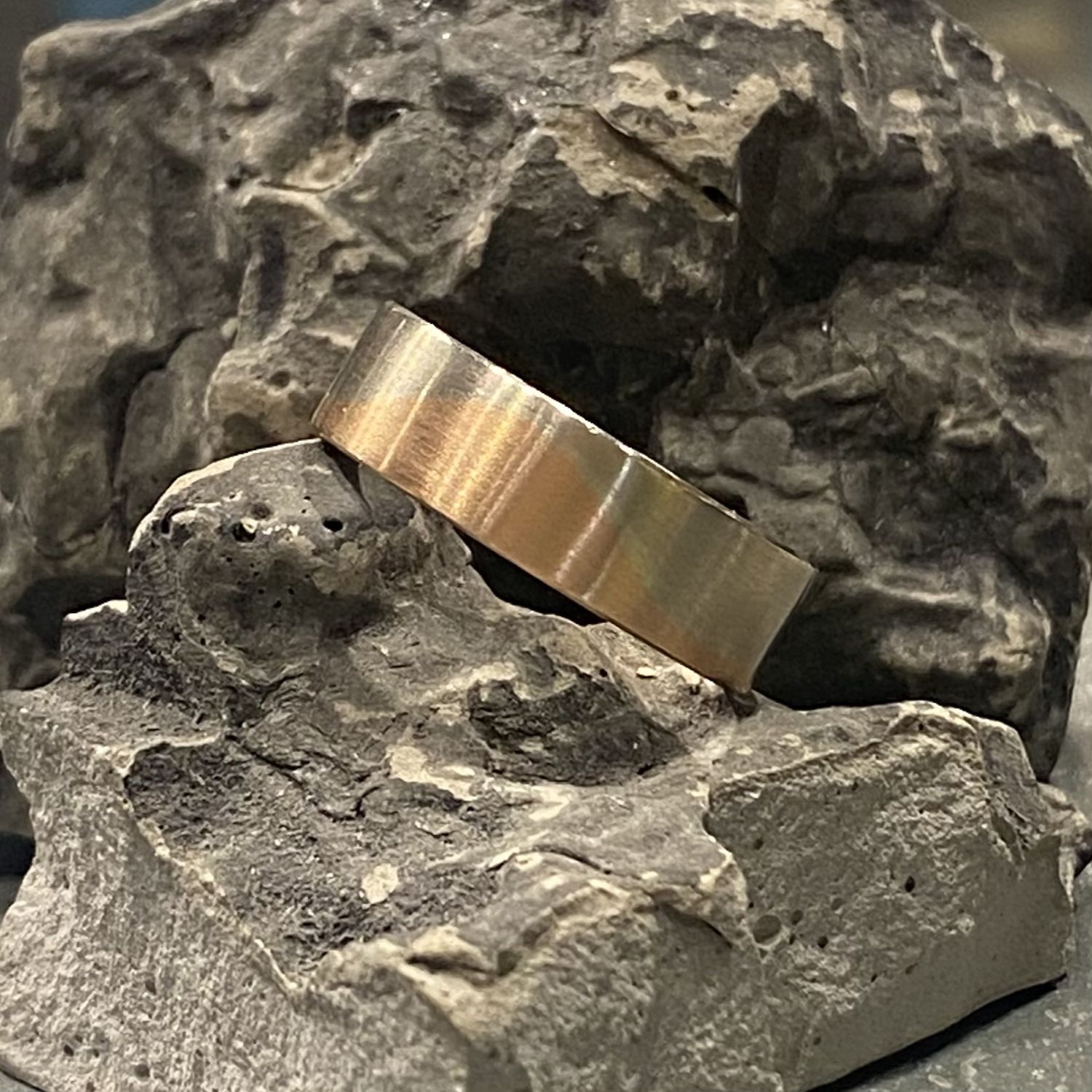 Sznajderman Ring Colliding Waves of White and Rose Wedding Band