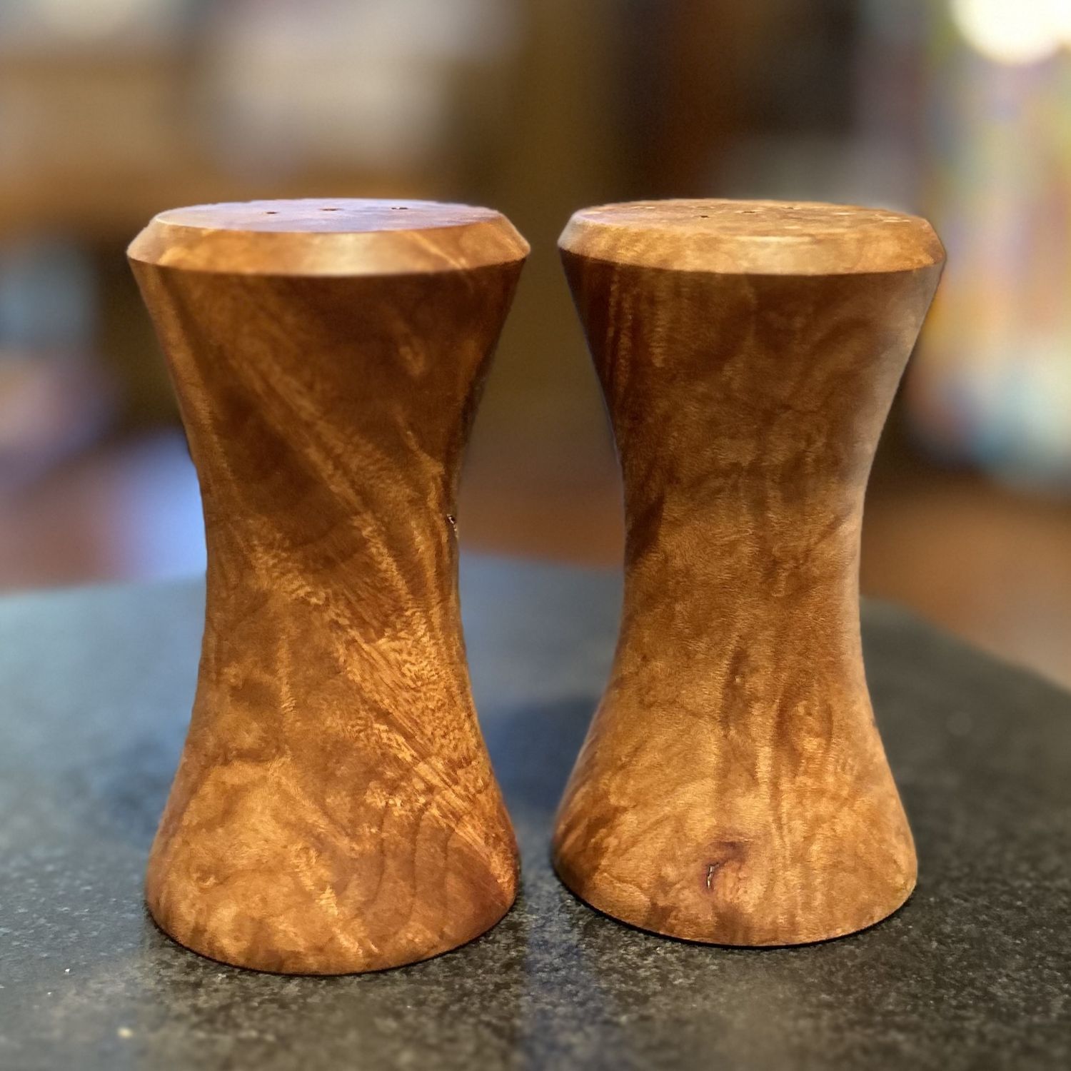 Blankenberg Madrone Burl Hourglass Shape Salt and Pepper Shaker Set