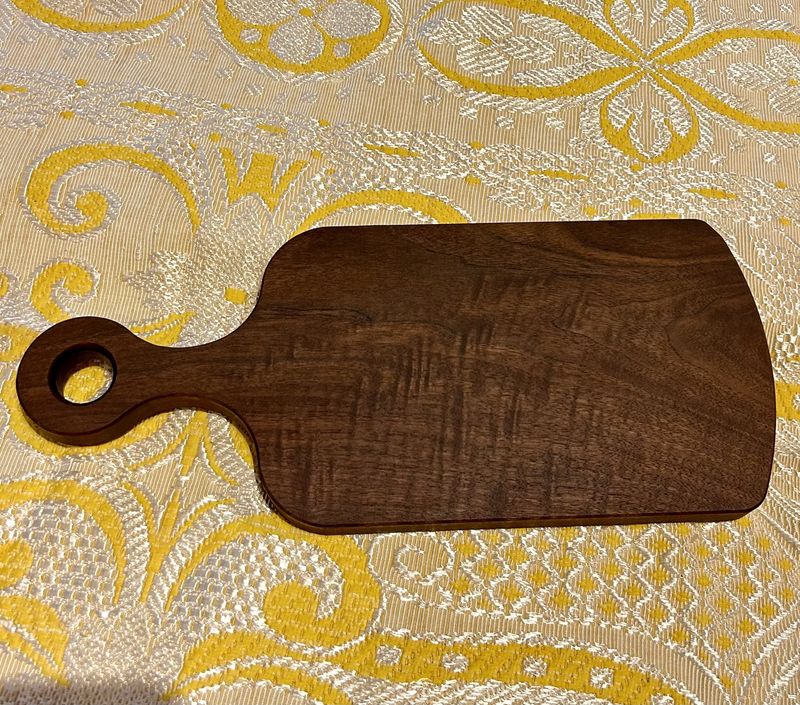 Straight Grain Charcuterie Board Walnut Rounded