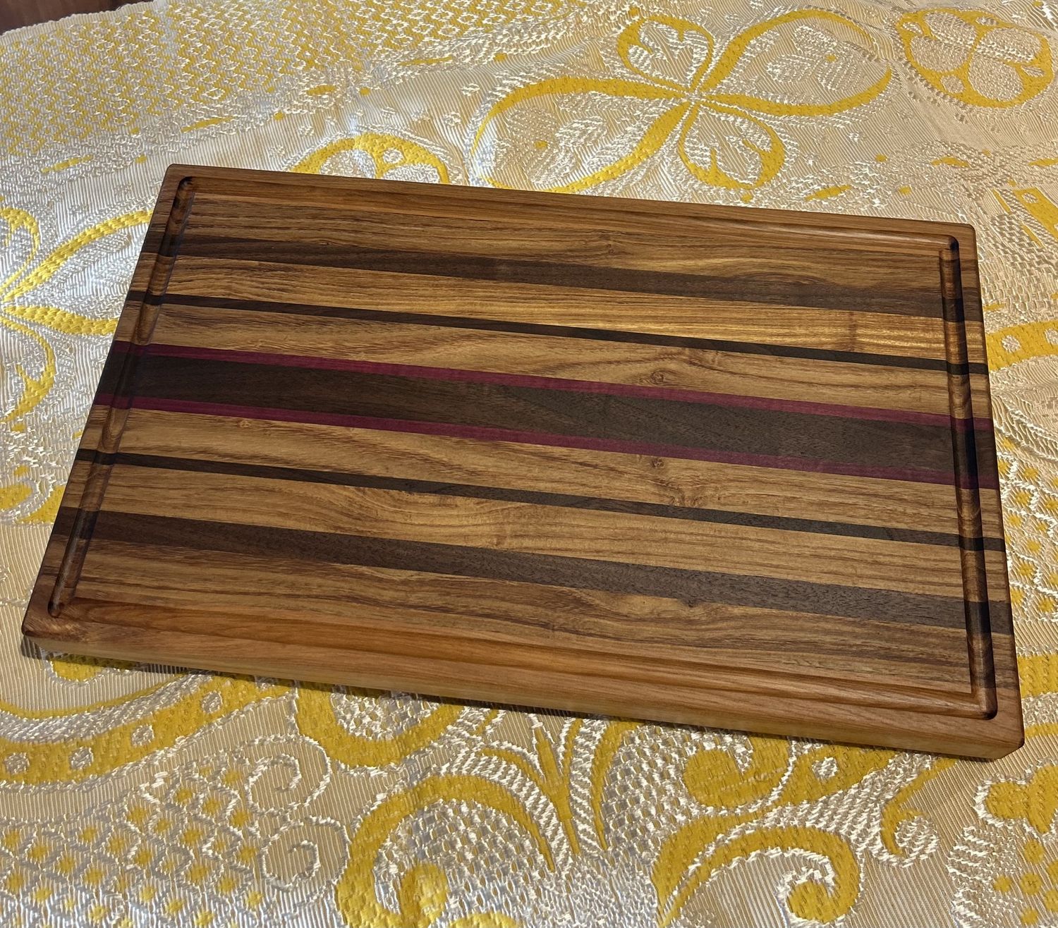 Straight Grain Cutting Board Black Locust, Hickory, Walnut and Purple Heartwood